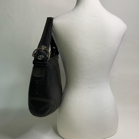 Vintage black leather Coach shoulder - Picture 4 of 8